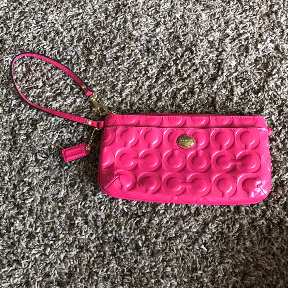 Coach pink carry wallet